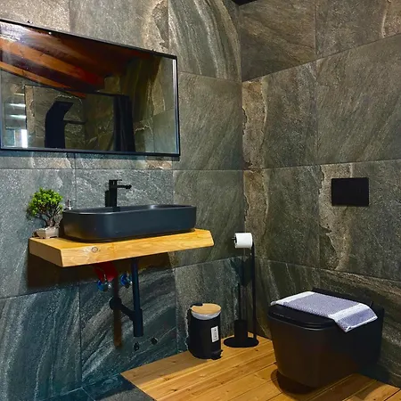 Mk Rustic דירה נאוס מרמרס