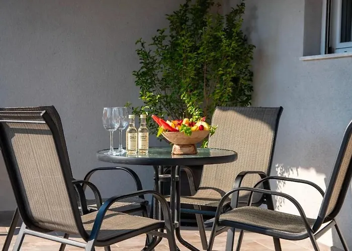 Апартаменты Mk Rustic Неос-Мармарас